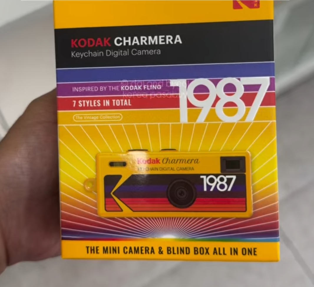 [KODAK] 1987 CHARMERA Keychain Digital Camera Blind Box