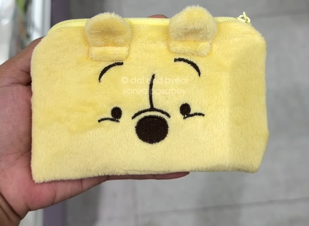 [DAISO] POOH Small Yellow Coin Purse